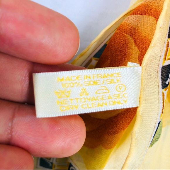 Authentic Cartier 100% Silk Scarf - Picture 5 of 14